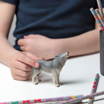 Figurine Loup hurlant Papo en PVC, thème forêt, Collection Animaux sauvages, jouet éducatif idéal pour enfants et collectionneurs