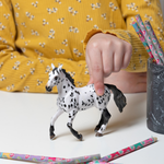 Cheval appaloosa noir Papo en PVC, Collection chevaux, jouet éducatif idéal pour enfants et collectionneurs